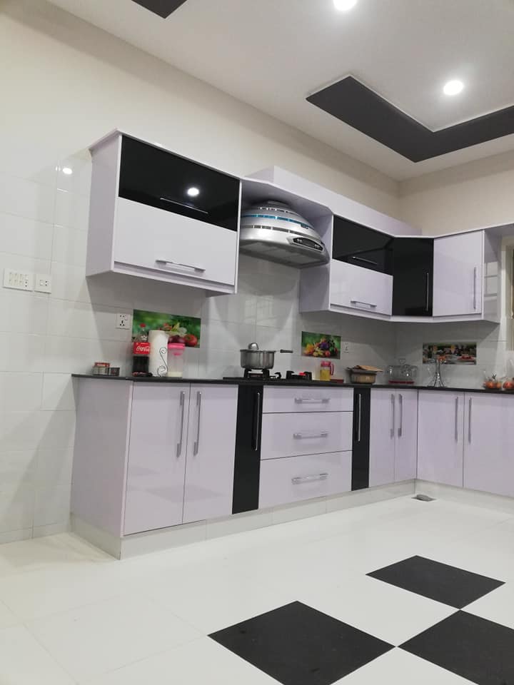black and white kitchen (6)