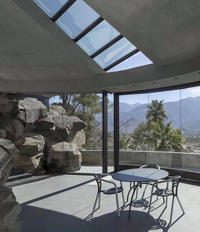 The Elrod House by John Lautner (4)