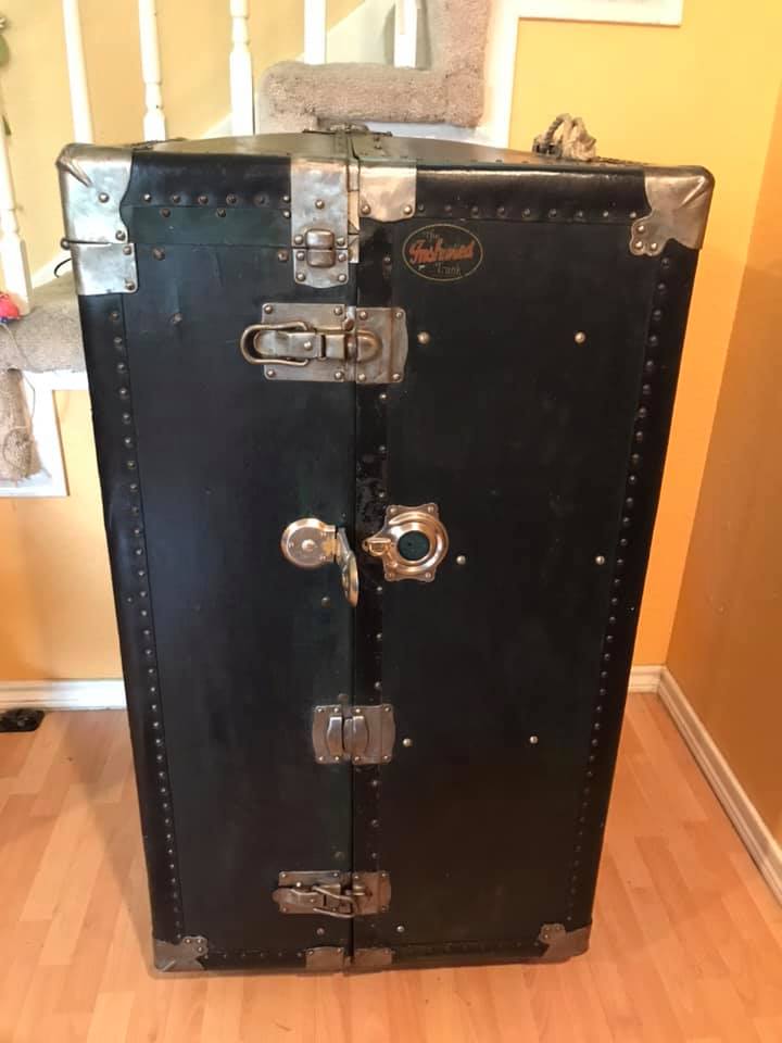 1925 Wardrobe Steamer Trunk conversion is finally done. Wine bar and liquor cabinet (1)